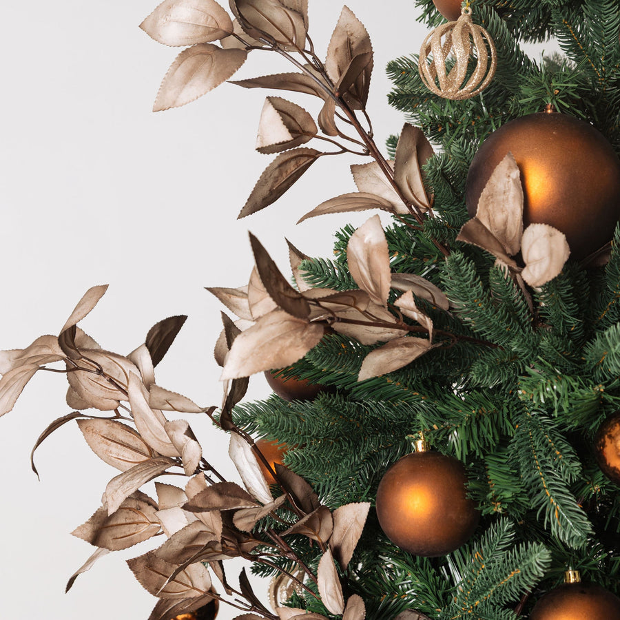 ornaments for a christmas tree